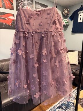 Trixxi Lilac Floral Appliqué Mini Dress